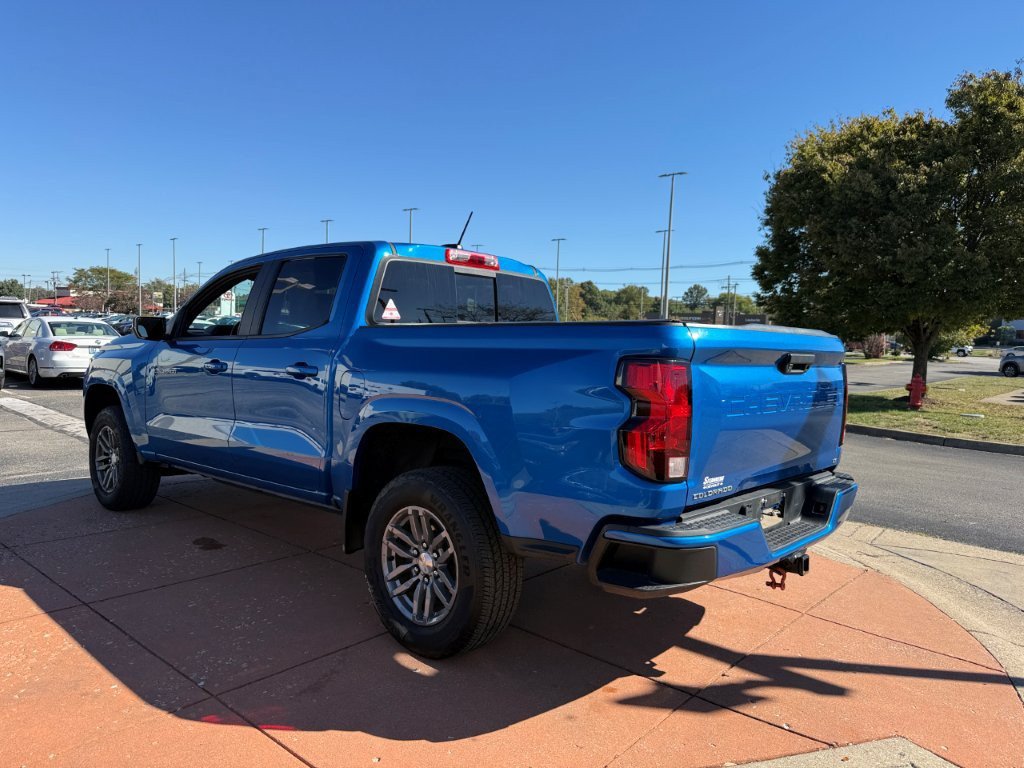 Used 2023 Chevrolet Colorado LT w/ LT Convenience Package RWD image 4