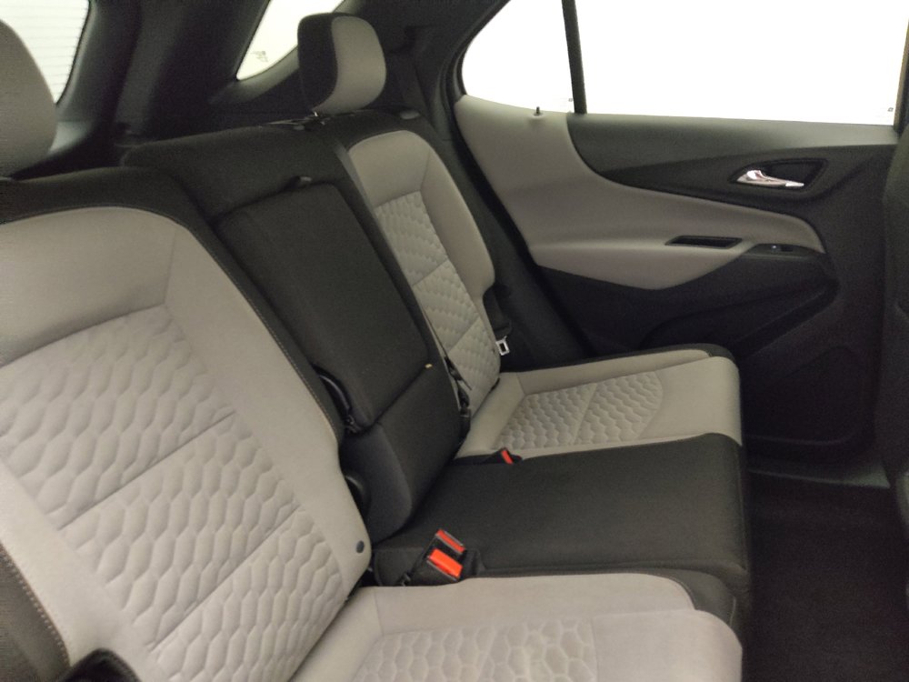 Used 2019 Chevrolet Equinox LS w/ LS Convenience Package FWD image 19