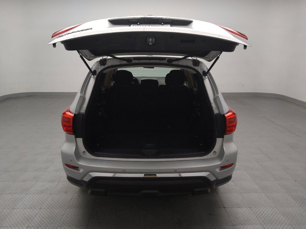 Used 2019 Nissan Pathfinder S FWD image 29