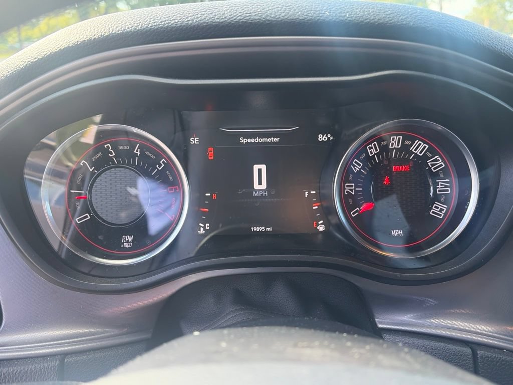 Used 2023 Dodge Challenger R/T RWD image 12