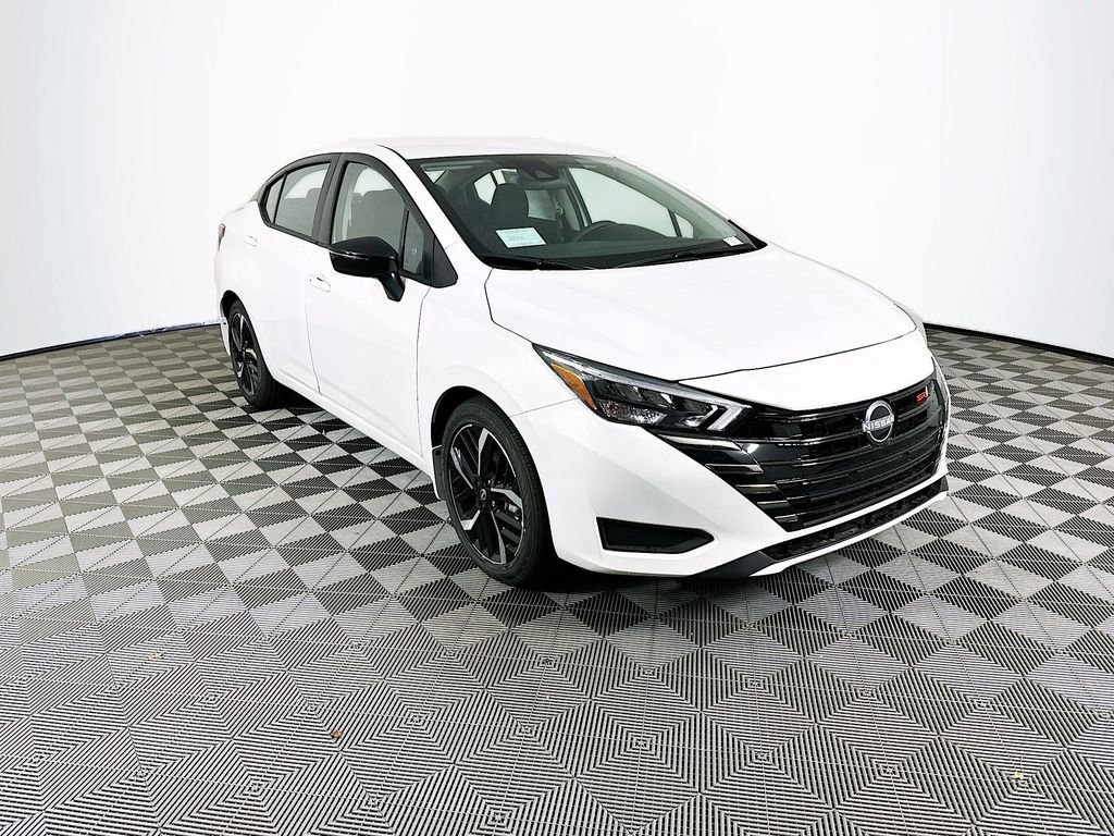 New 2025 Nissan Versa SR w/ Trunk Package image 3