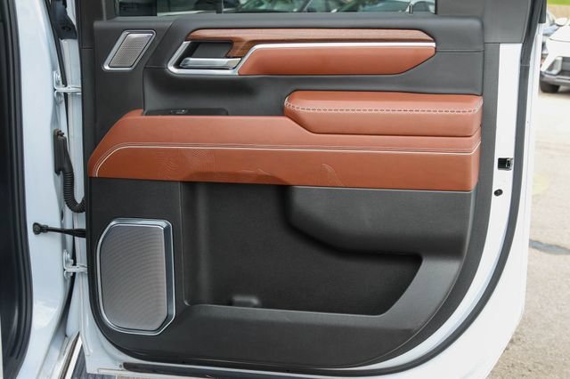 Used 2025 GMC Sierra 2500 Denali Ultimate AWD/4WD image 23