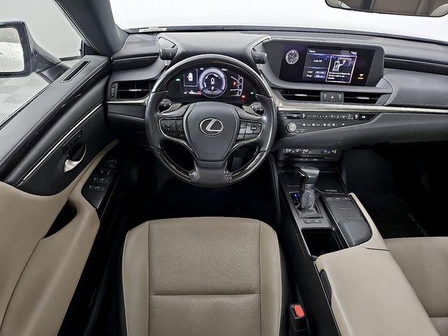 Used 2021 Lexus ES 300h w/ Premium Package image 12