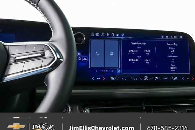 Certified 2025 Chevrolet Traverse LT image 12