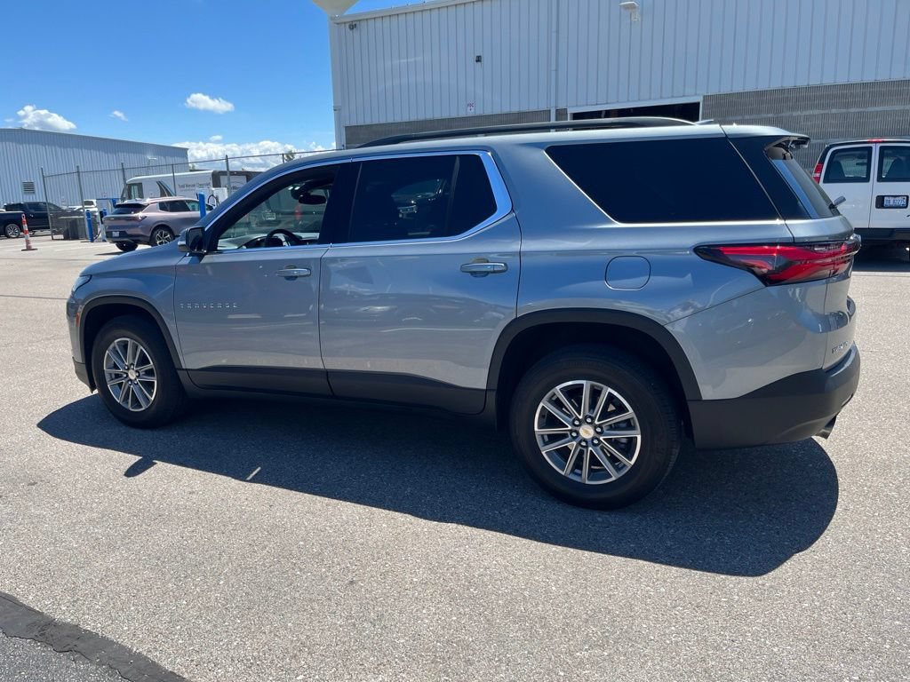 Certified 2023 Chevrolet Traverse LT FWD image 7