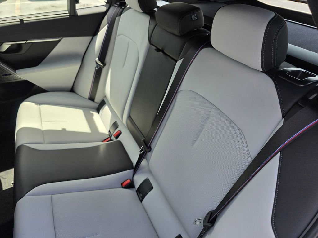 New 2027 BMW M5 Touring AWD/4WD image 14
