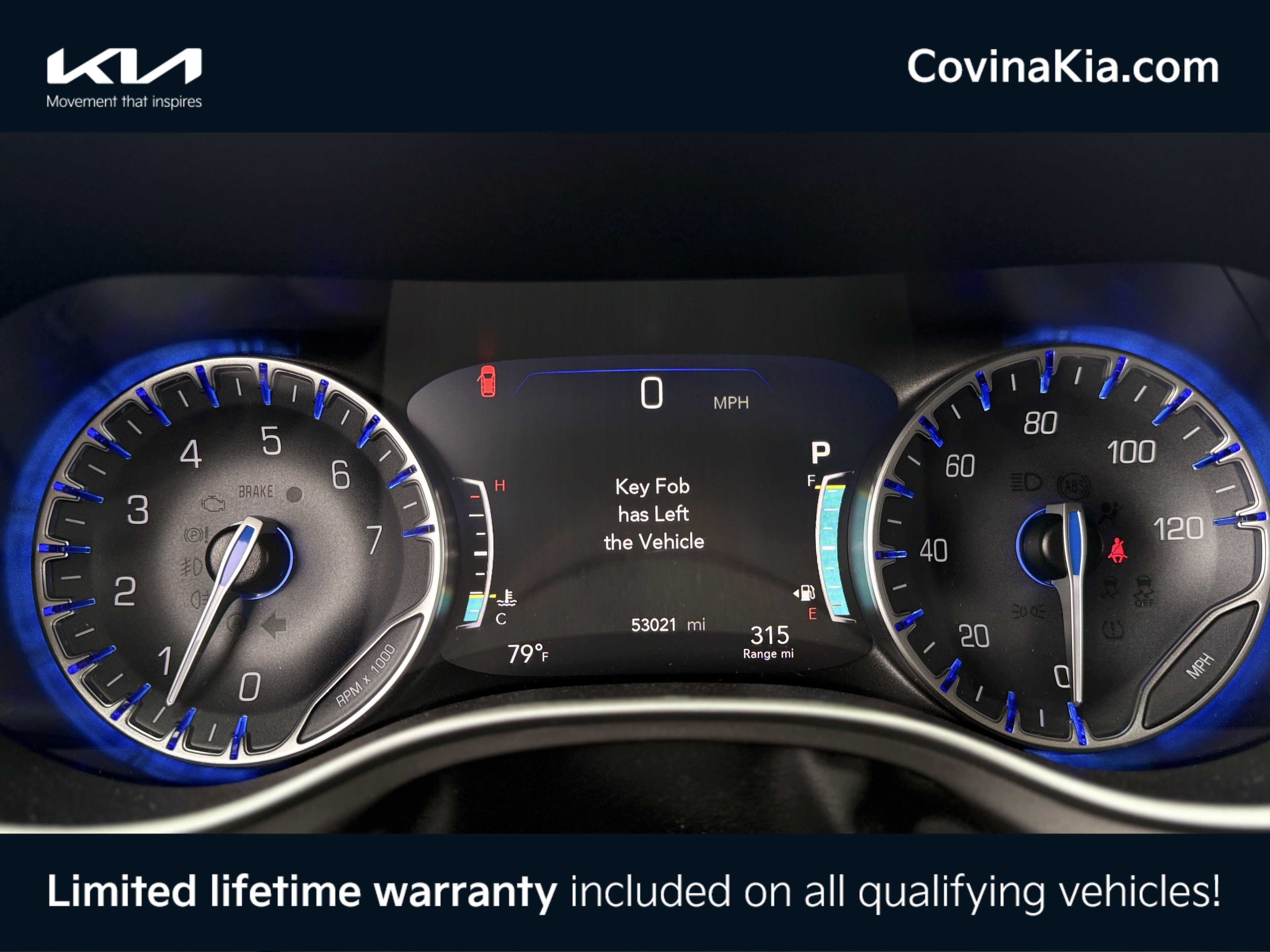Used 2024 Chrysler Pacifica Touring-L FWD image 13