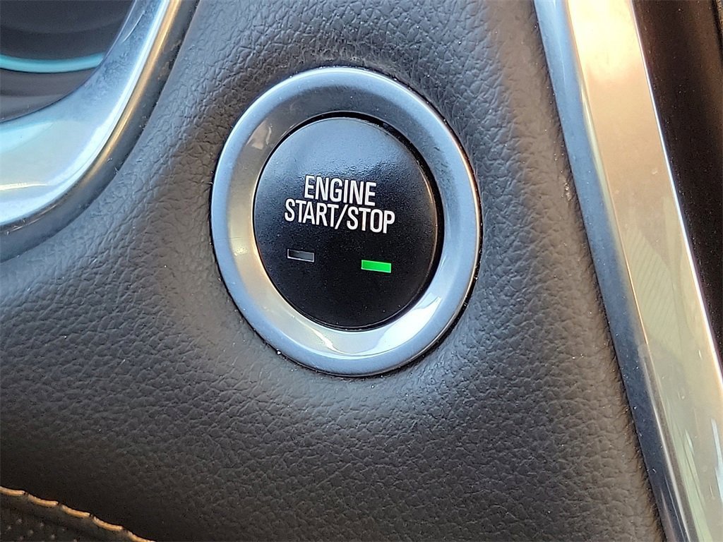 Used 2020 Chevrolet Traverse Premier w/ LPO, Floor Liner Package image 12