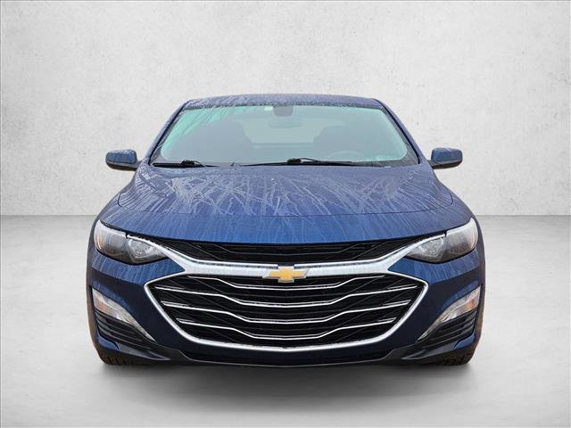 Used 2019 Chevrolet Malibu LT w/ Driver Confidence Package image 2