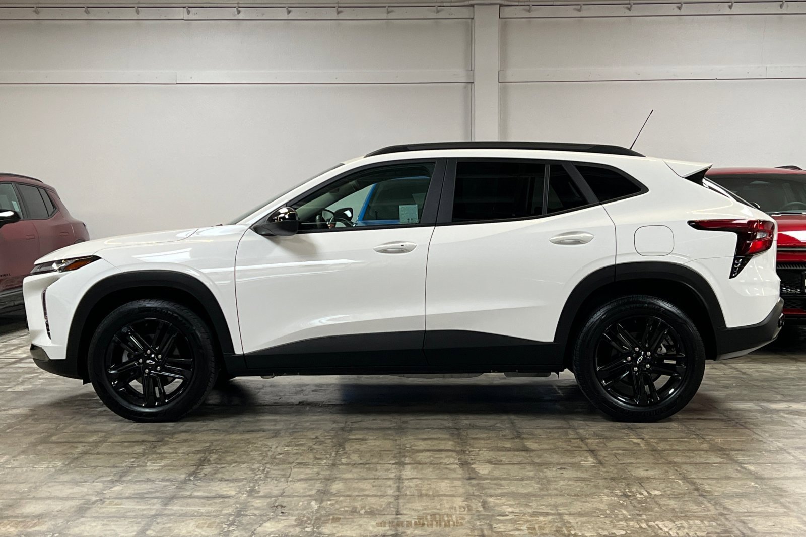 Used 2024 Chevrolet Trax ACTIV w/ Sunroof Package image 7