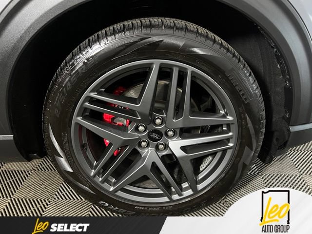 Used 2025 Ford Explorer ST AWD/4WD image 22