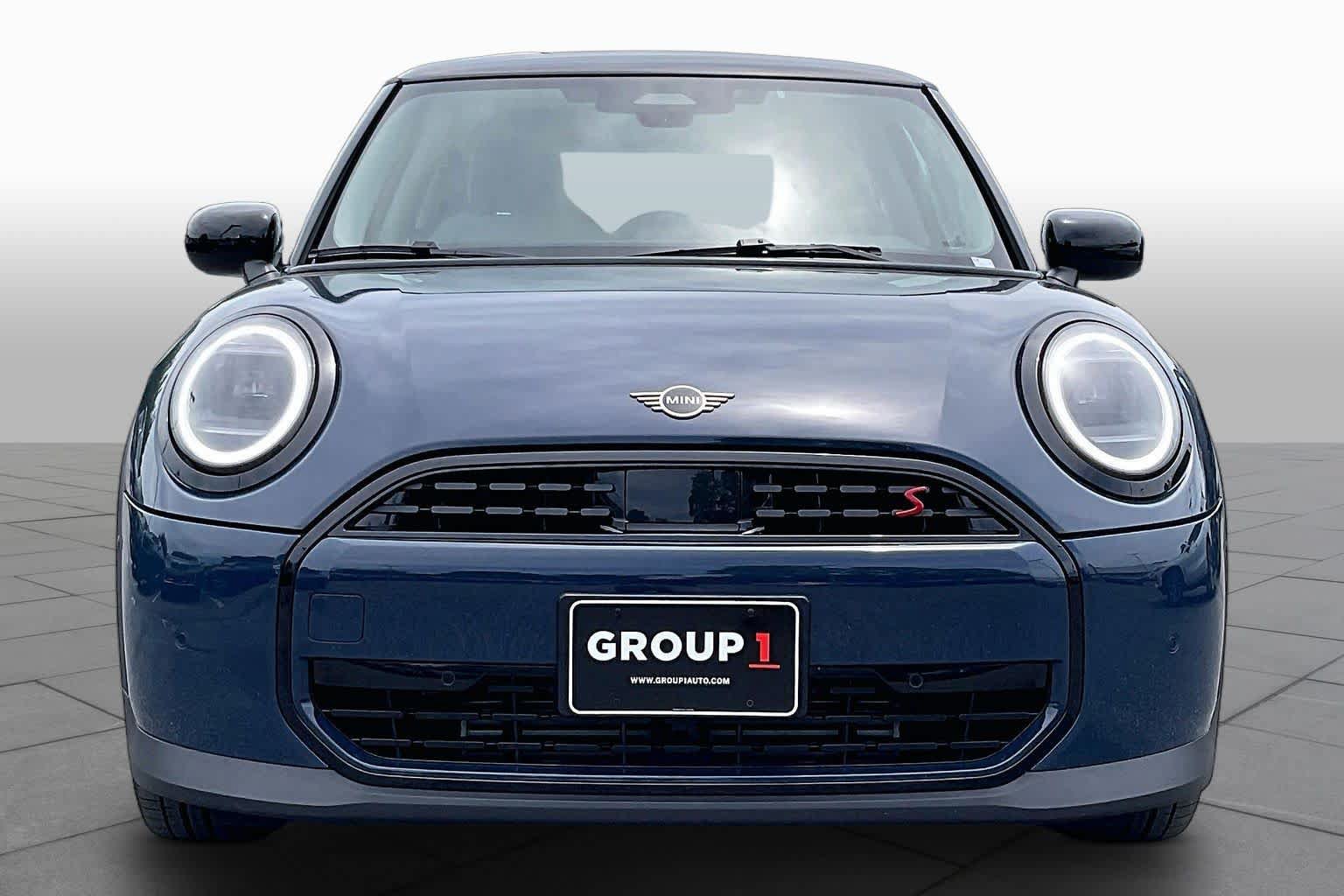 Used 2025 MINI Cooper S FWD image 3
