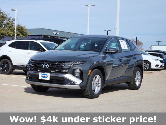 Certified 2026 Hyundai Tucson SE image 2