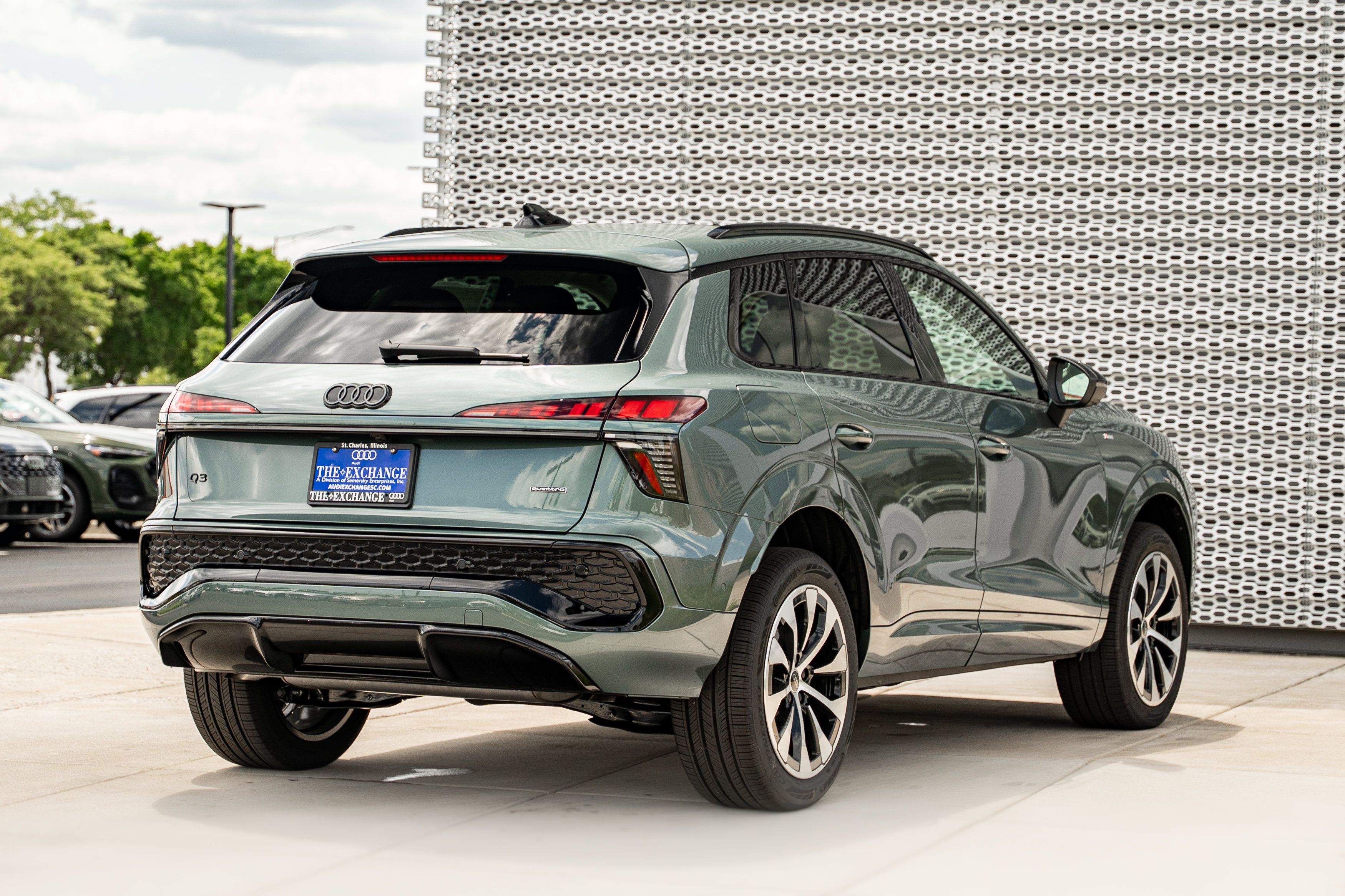 New 2026 Audi Q3 quattro 2.0T AWD/4WD image 4