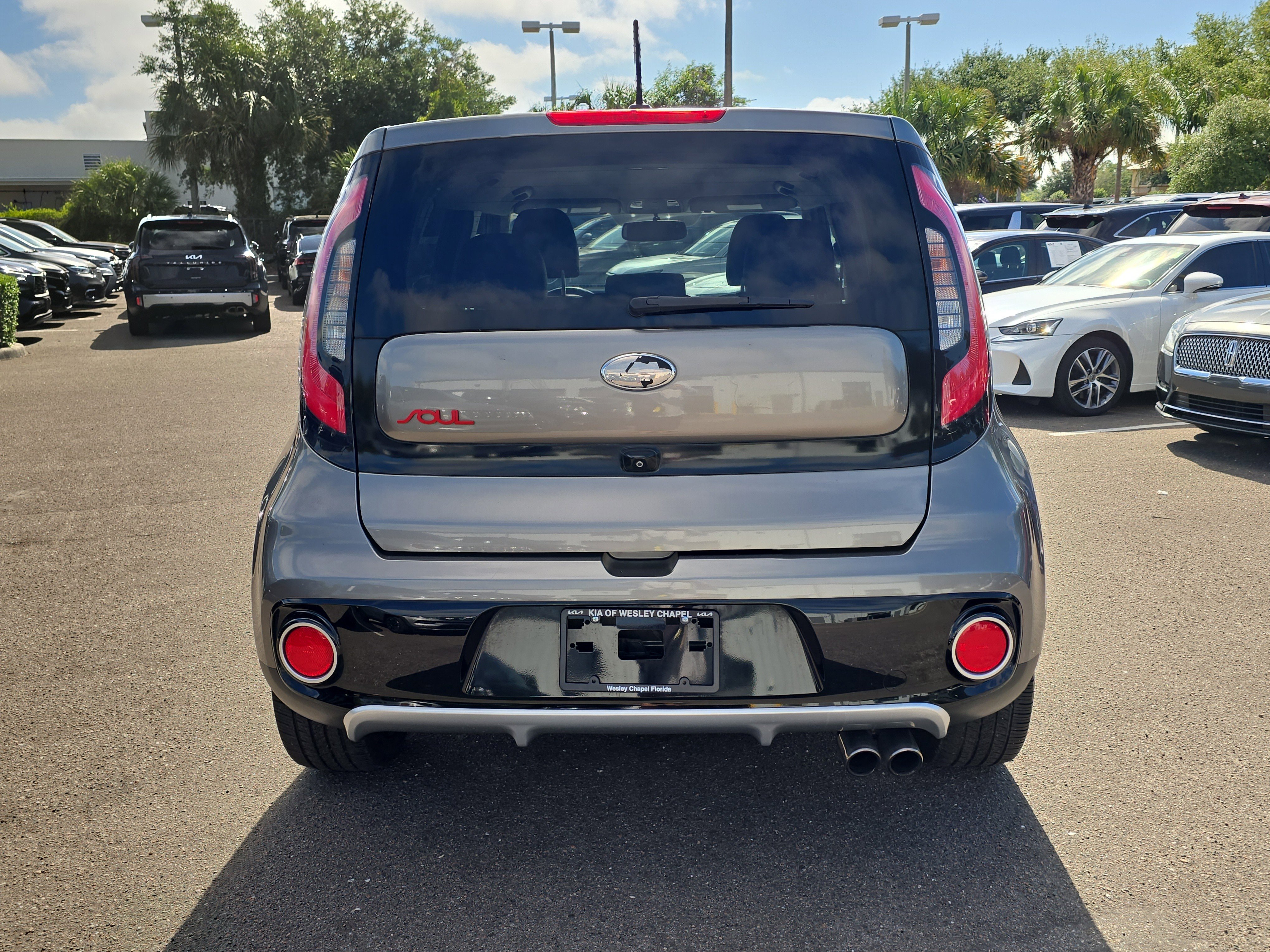 Certified 2018 Kia Soul ! w/ Tech Package FWD image 7
