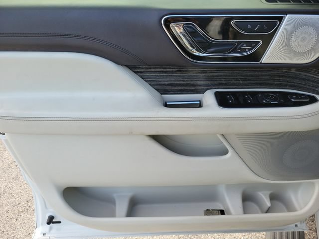 Used 2023 Lincoln Navigator L Black Label AWD/4WD image 22