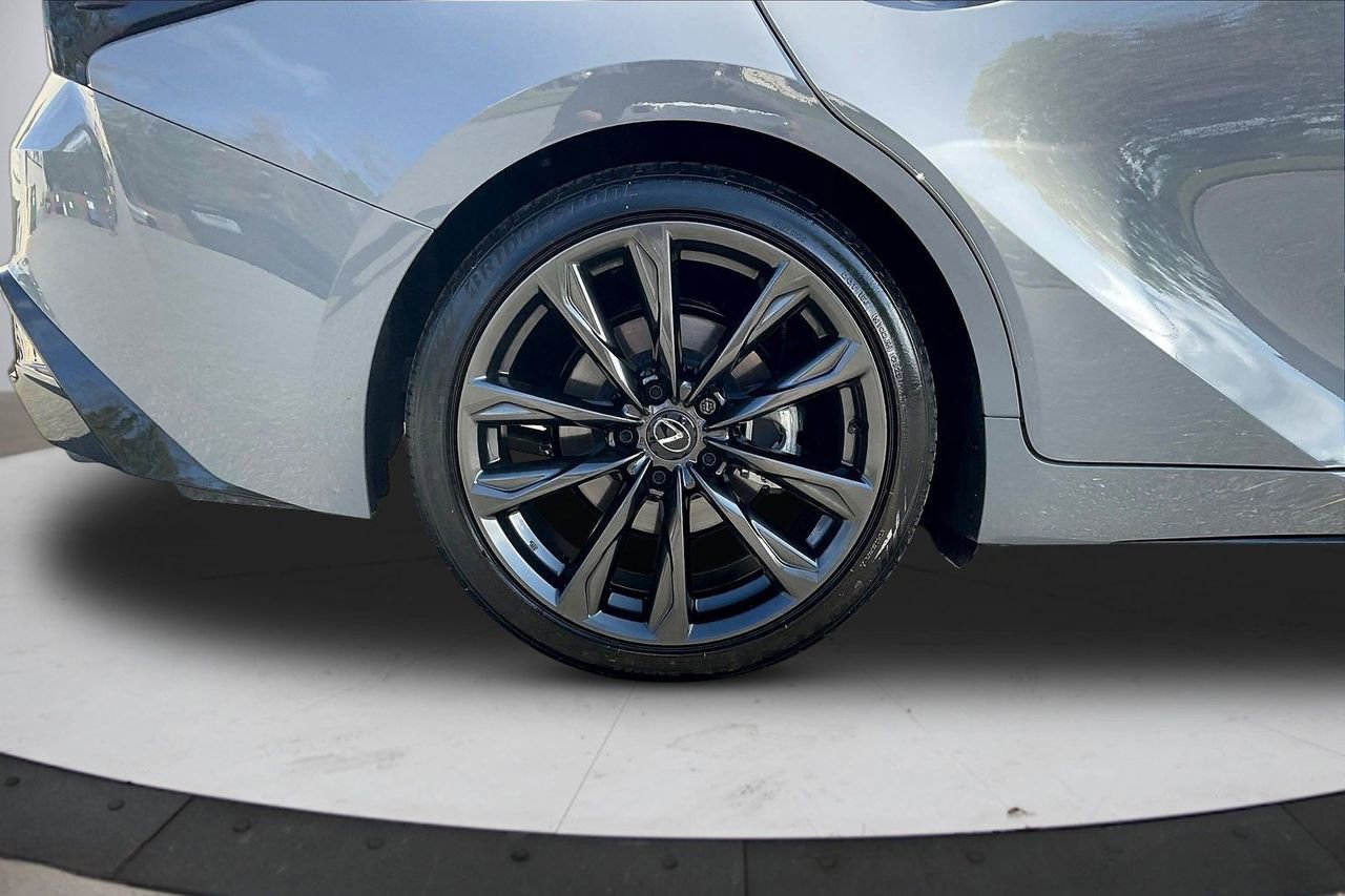 Used 2025 Lexus IS 350 F Sport w/ Accessory Package image 37