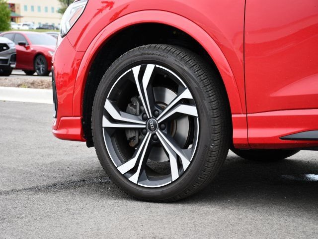 Used 2024 Audi Q3 2.0T Premium Plus AWD/4WD image 12