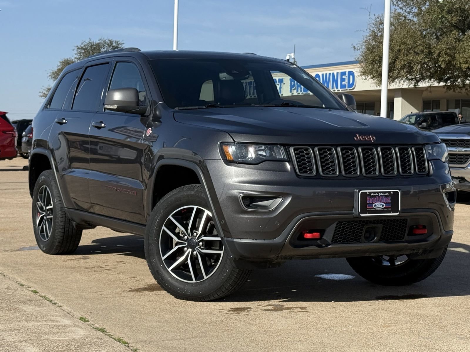 Used 2019 Jeep Grand Cherokee Trailhawk video 2