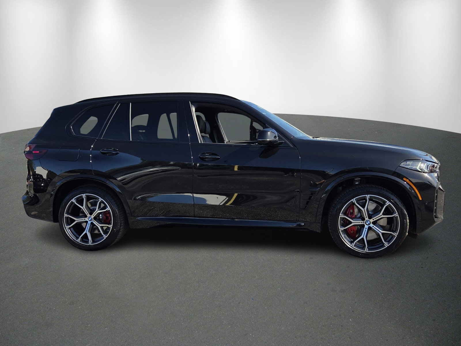 New 2026 BMW X5 M60i w/ Executive Package AWD/4WD image 8