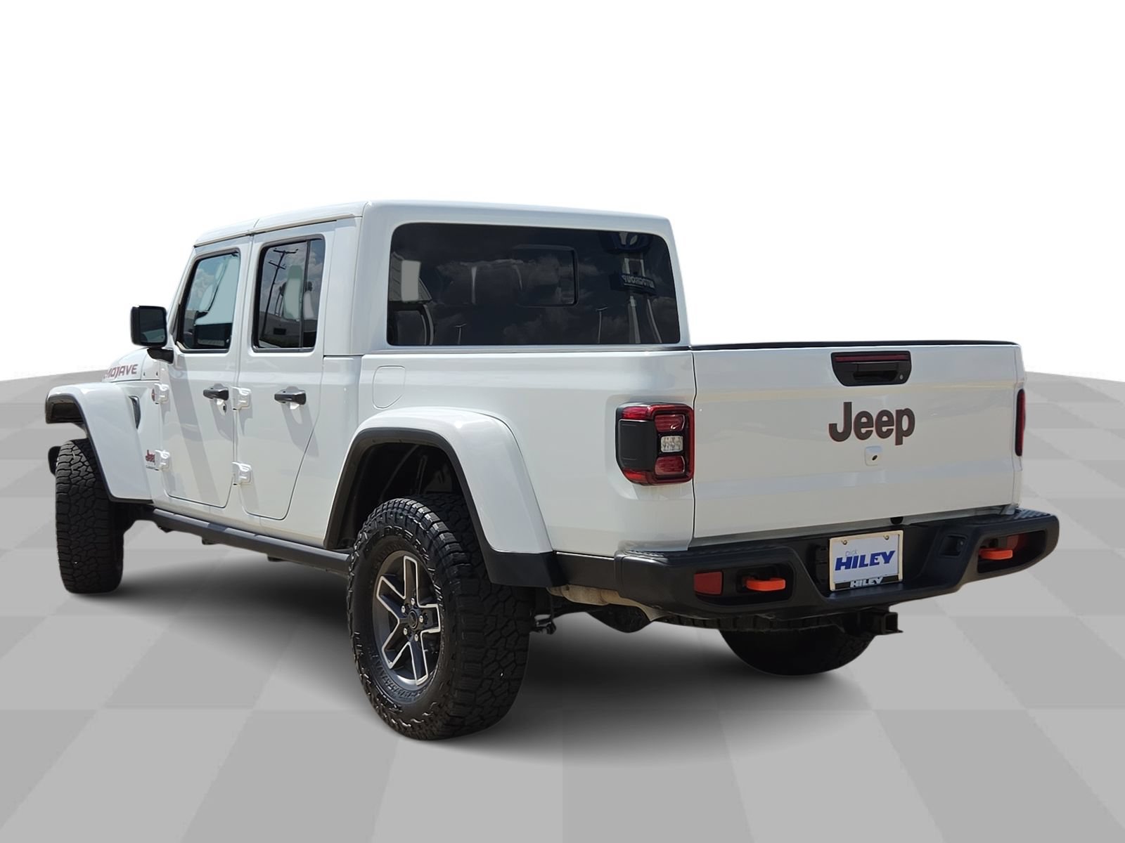 Used 2025 Jeep Gladiator Mojave w/ Convenience Group AWD/4WD image 6