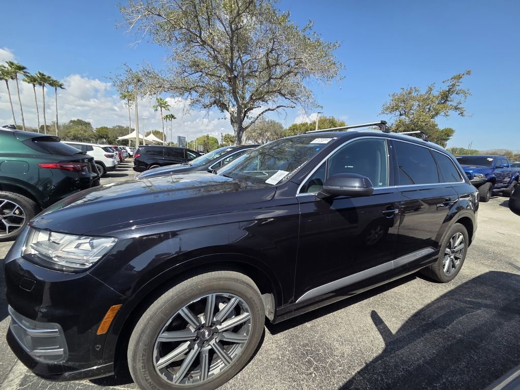 Used 2019 Audi Q7 3.0T Premium Plus w/ Premium Plus Package image 4
