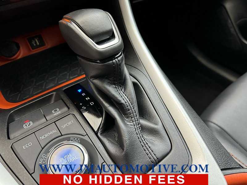 Used 2023 Toyota RAV4 Adventure image 30