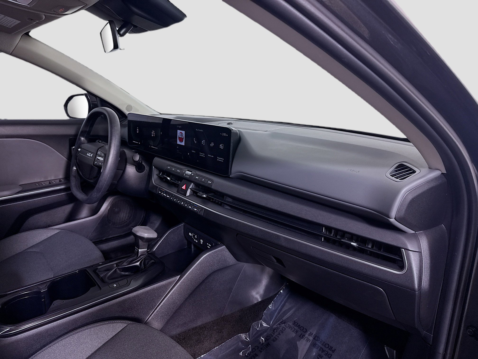Used 2025 Kia K4 FWD image 30