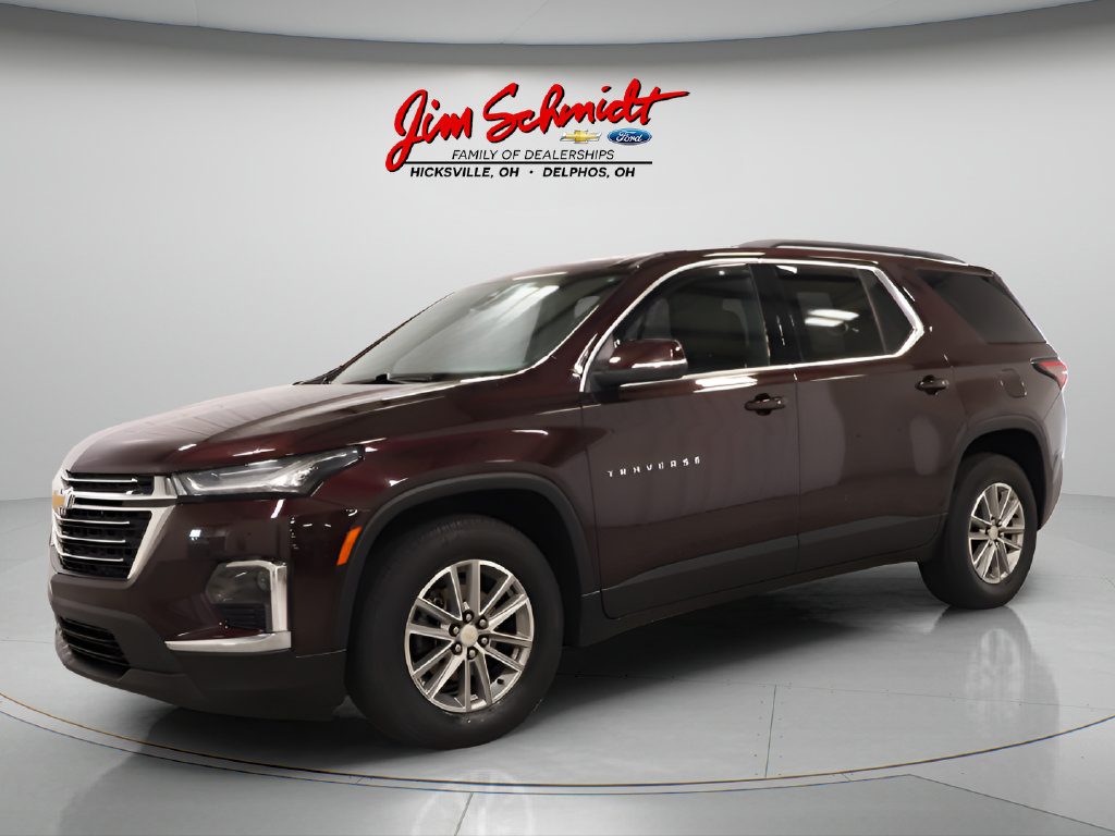 Used 2023 Chevrolet Traverse LT w/ LPO, Floor Liner Package AWD/4WD image 2