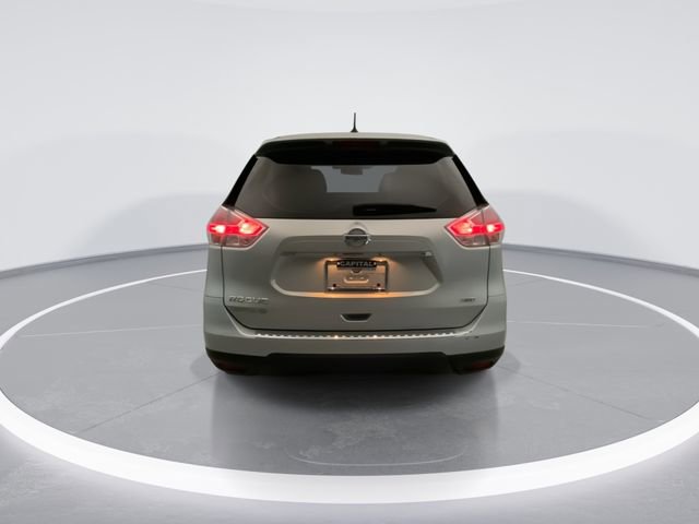 Used 2015 Nissan Rogue S AWD/4WD image 3