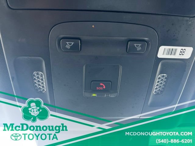 Used 2025 Toyota Camry SE FWD image 18