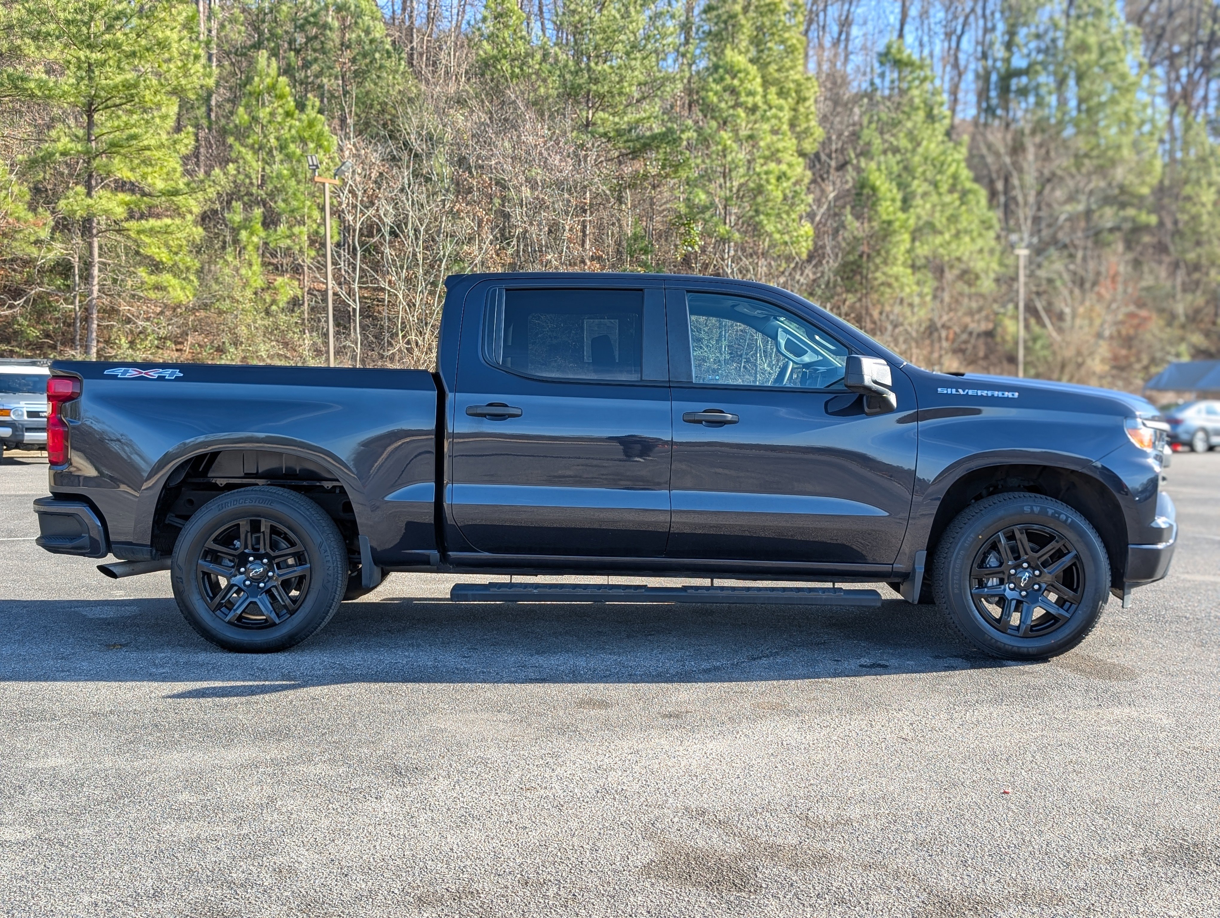 Used 2022 Chevrolet Silverado 1500 Custom AWD/4WD image 10