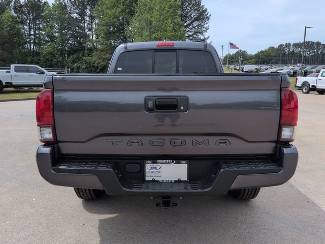 Used 2022 Toyota Tacoma SR w/ SR Convenience Package RWD image 6