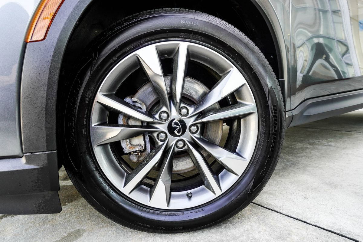 Certified 2023 INFINITI QX60 Luxe w/ Cargo Package image 3