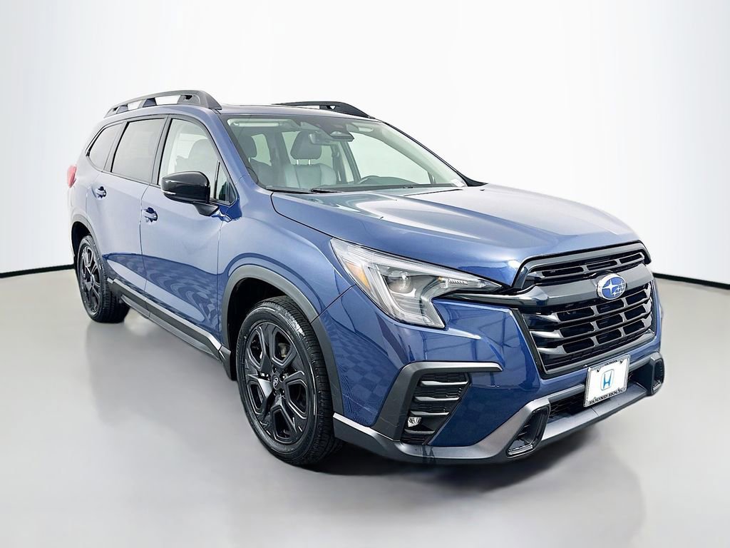 Used 2025 Subaru Ascent Onyx Edition w/ Onyx Package image 3