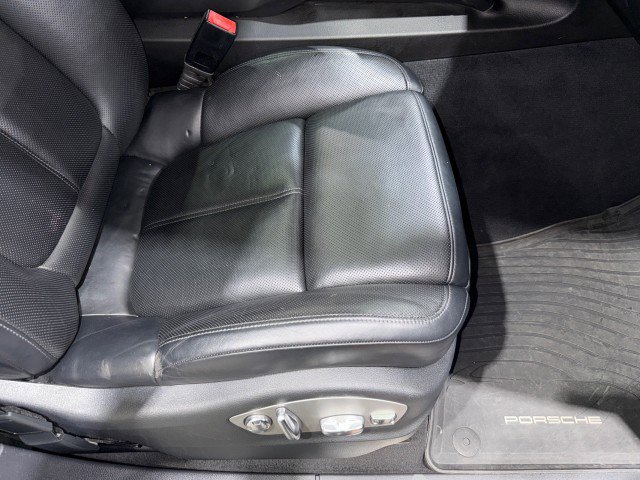 Used 2012 Porsche Cayenne S w/ Premium Pkg Plus image 66