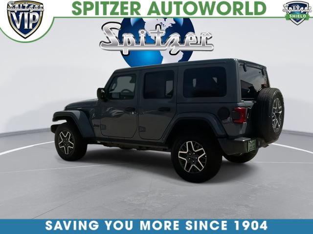 Used 2026 Jeep Wrangler Unlimited Sahara AWD/4WD image 10