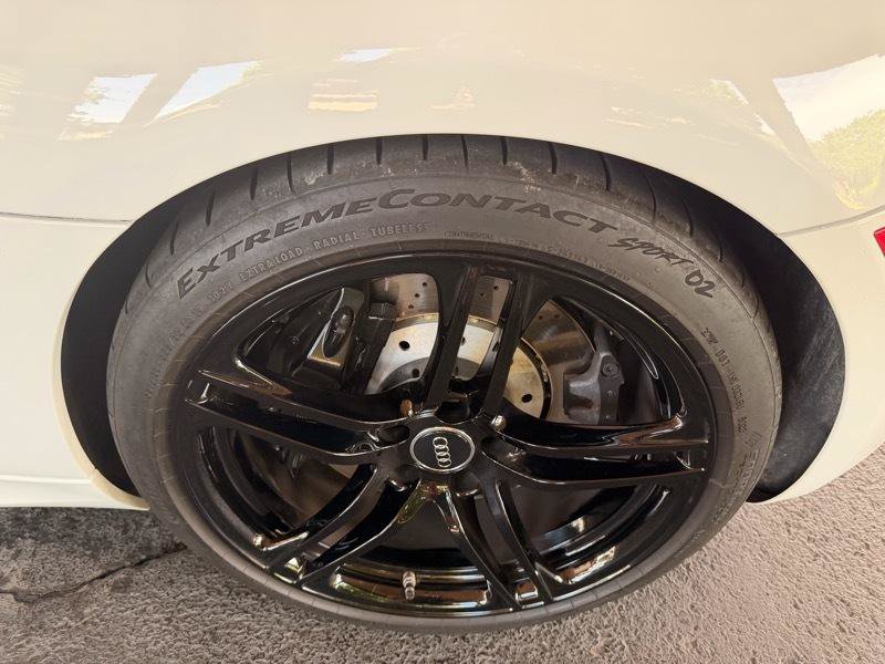 Used 2012 Audi R8 V10 AWD/4WD image 21