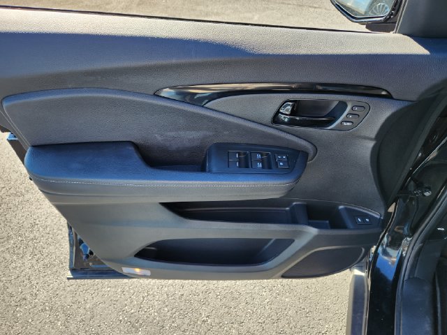 Used 2023 Honda Passport Elite image 20