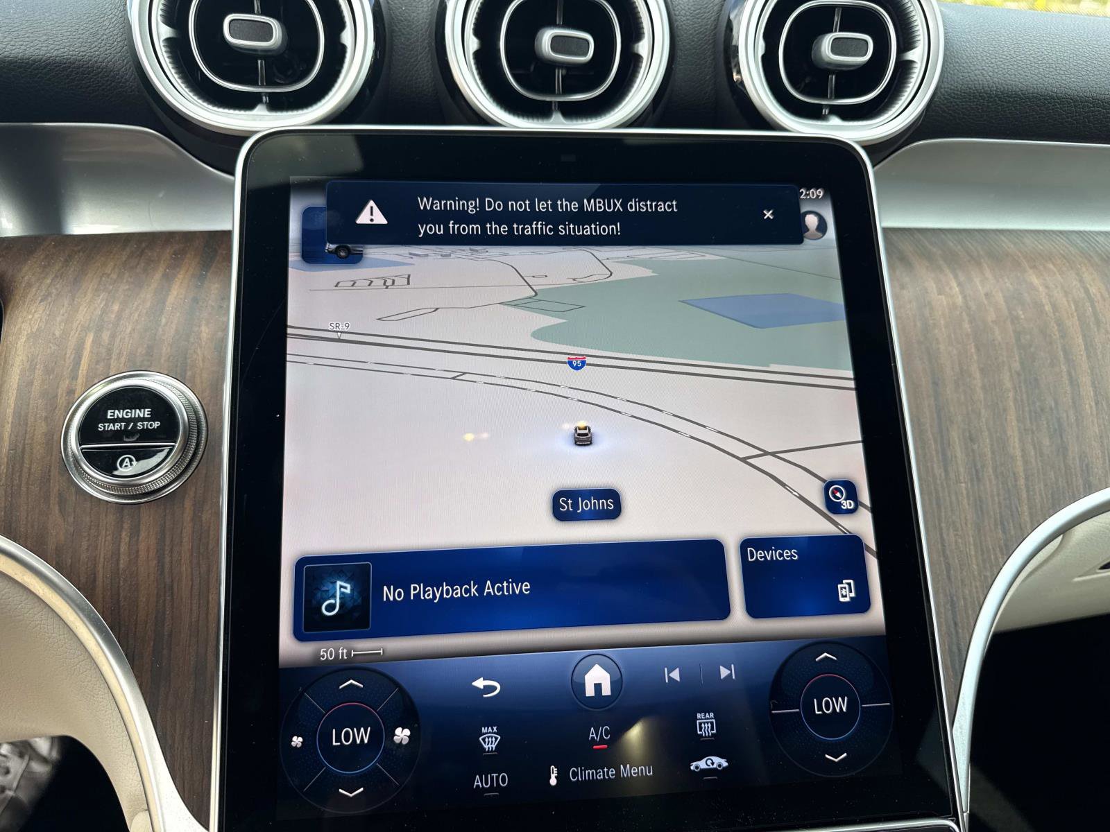 Used 2025 Mercedes-Benz GLC 300 image 26