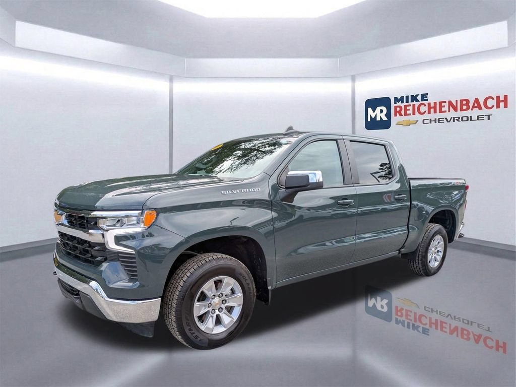 Used 2025 Chevrolet Silverado 1500 LT AWD/4WD image 8