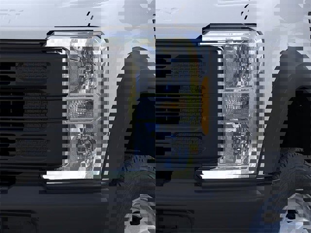 New 2026 Ford F550 4x4 Supercab Super Duty image 18