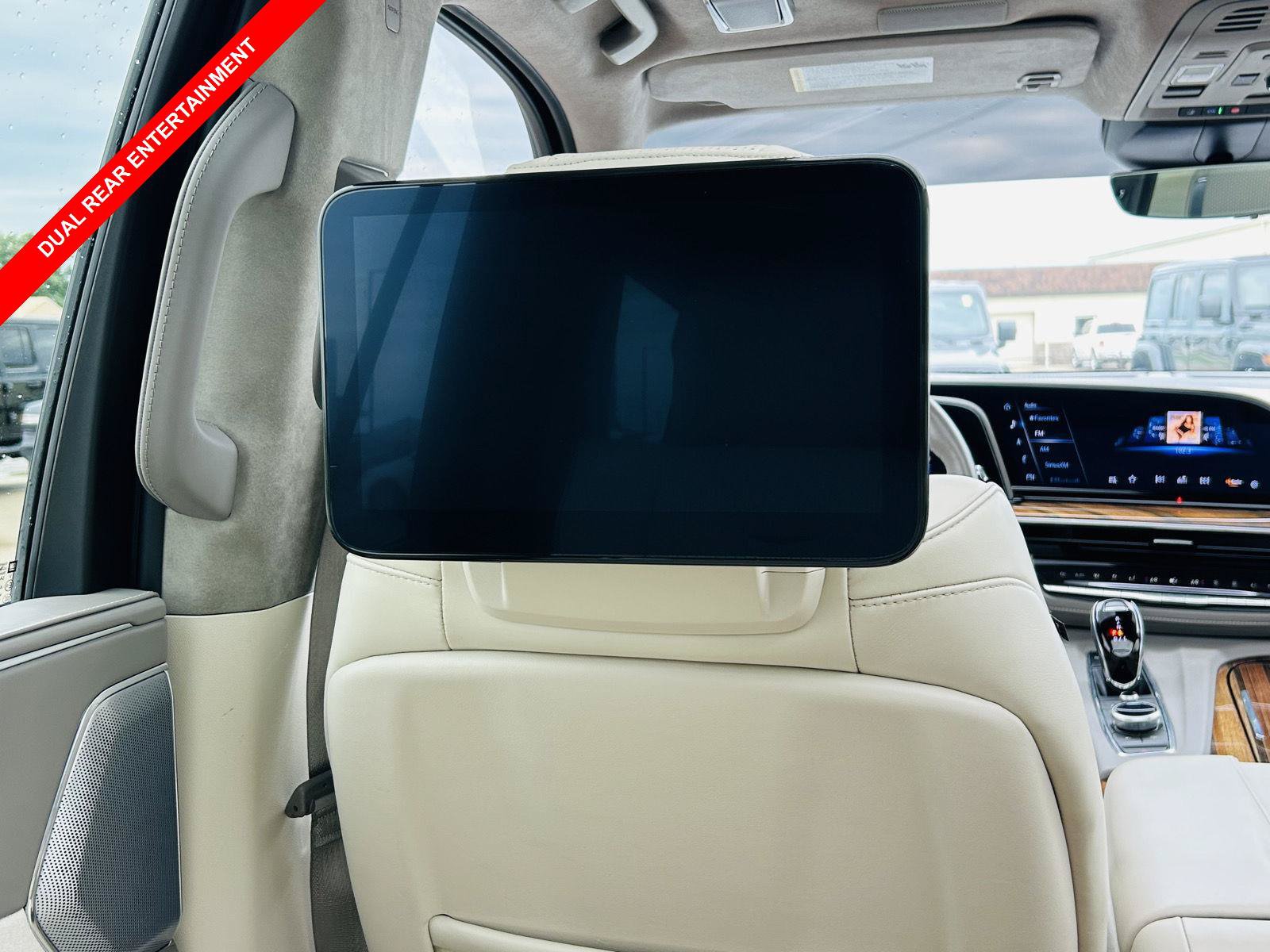 Used 2024 Cadillac Escalade Sport Platinum AWD/4WD image 35
