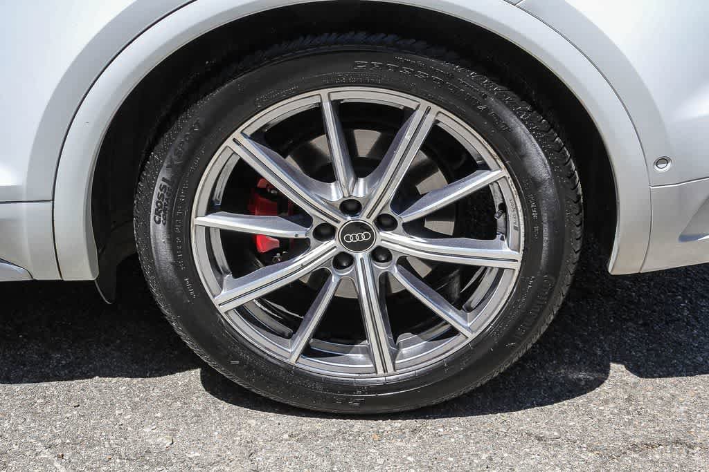 Used 2023 Audi SQ5 Prestige w/ Prestige Package AWD/4WD image 10