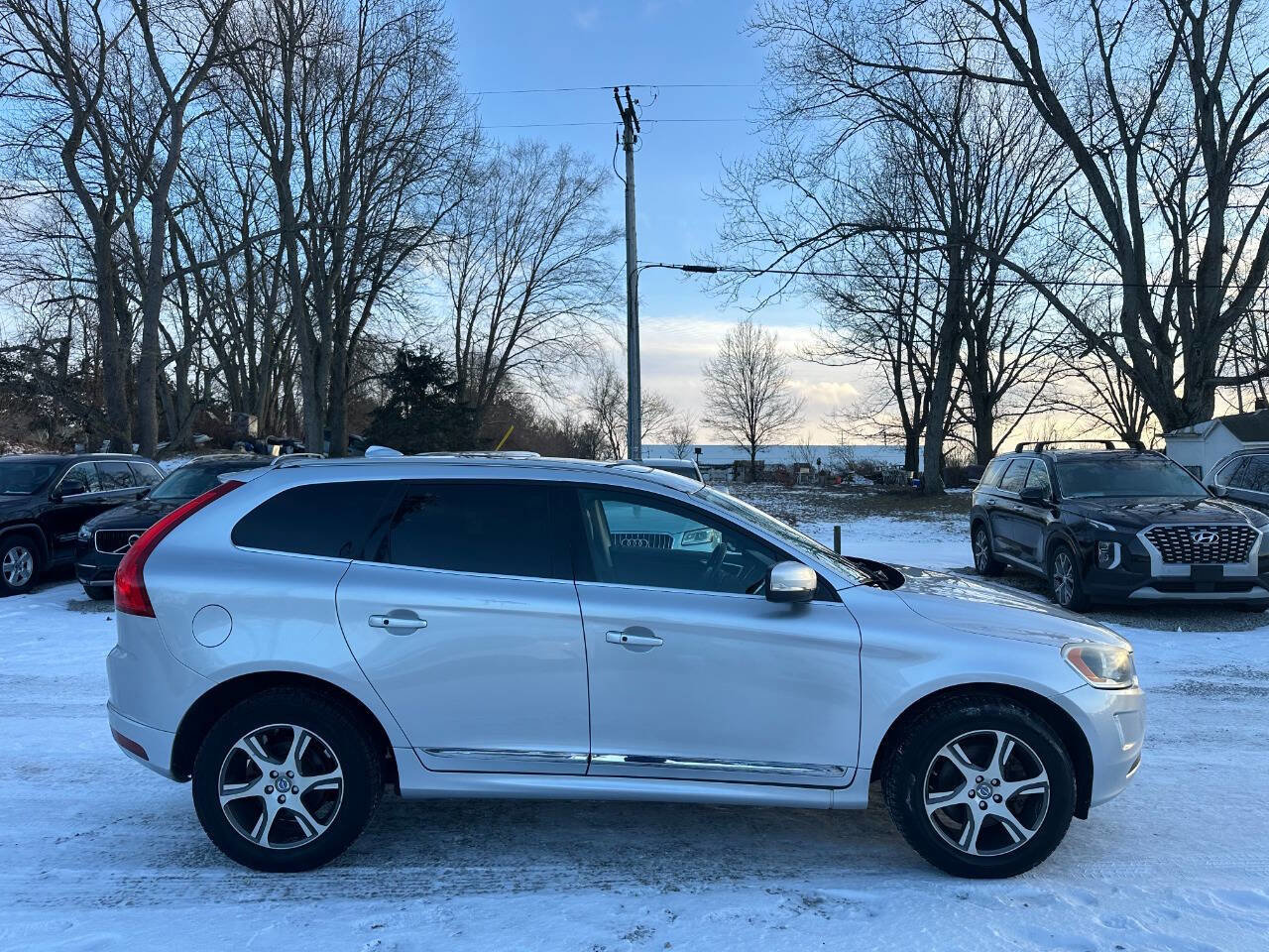 Used 2014 Volvo XC60 T6 AWD/4WD image 4