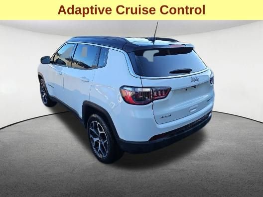 Used 2025 Jeep Compass Limited AWD/4WD image 8