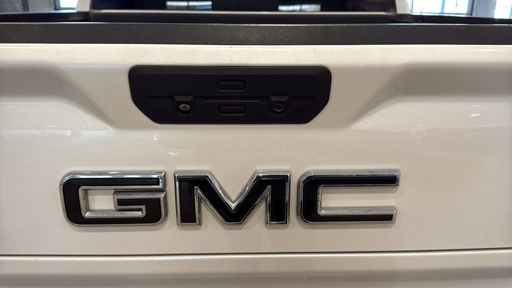 Used 2020 GMC Sierra 1500 Denali w/ Denali Ultimate Package image 9
