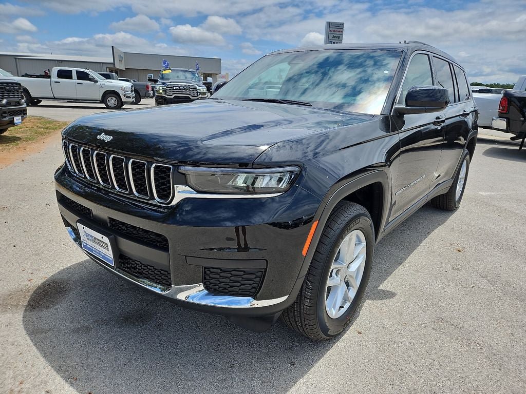 New 2026 Jeep Grand Cherokee L 2WD image 1