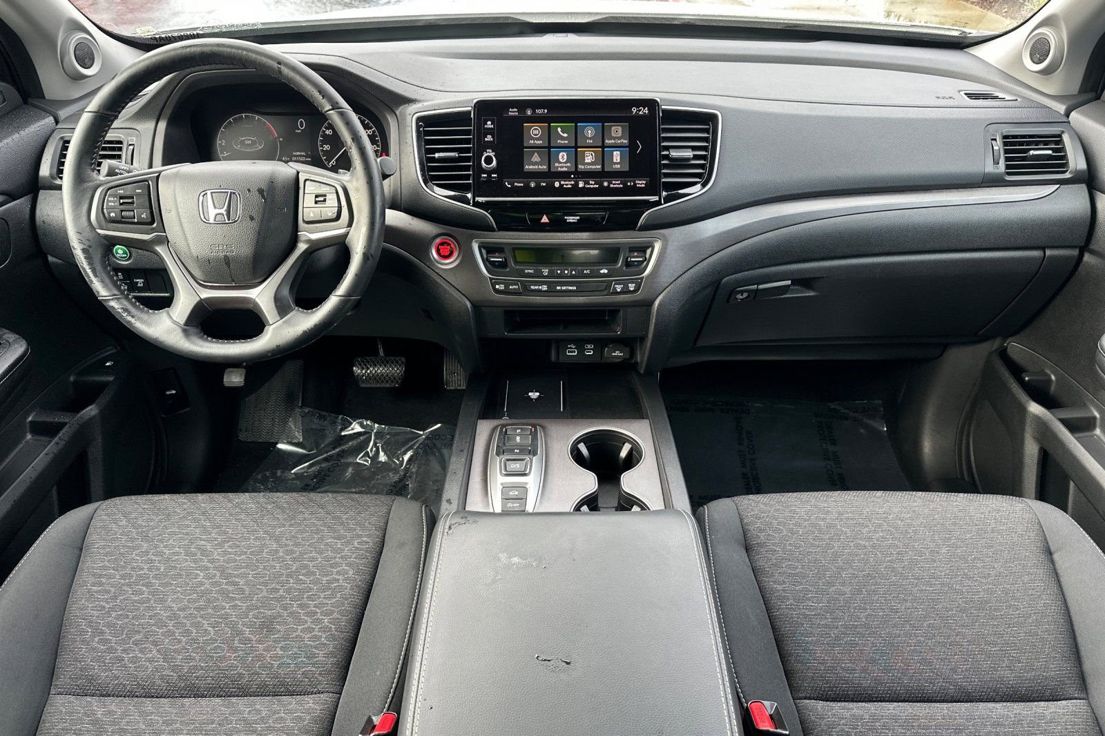 Used 2025 Honda Ridgeline Sport image 15