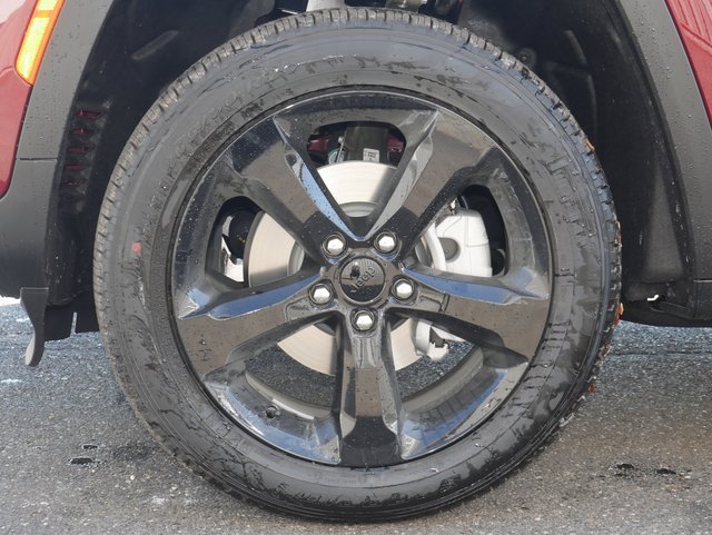 New 2025 Jeep Grand Cherokee Limited image 11